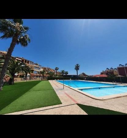 Appartement La Casita Roca à Torrevieja Extérieur photo